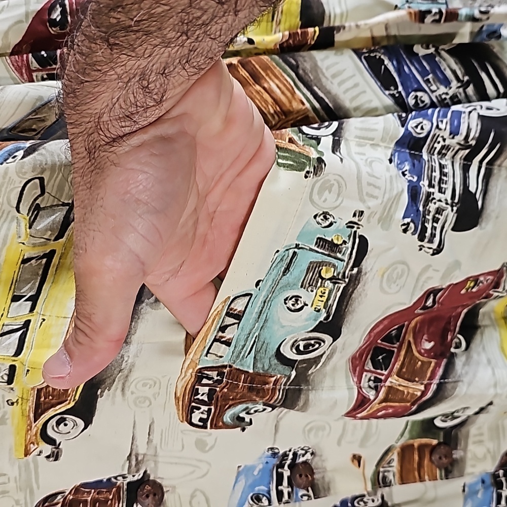 Kahala Classic Cars Hawaiian Shirt. - Picture 3 of 6